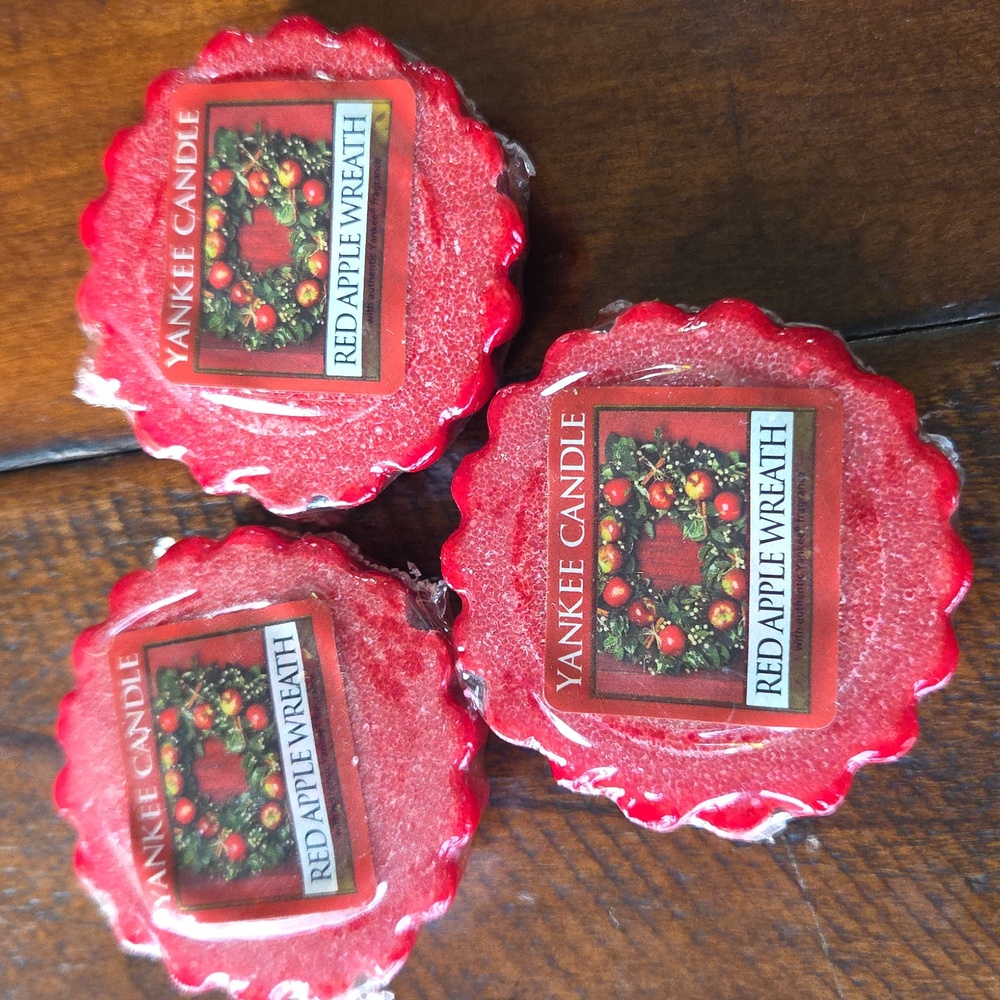 3 Yankee Candle Tarts RED APPLE WREATH NEW 0.8 oz each